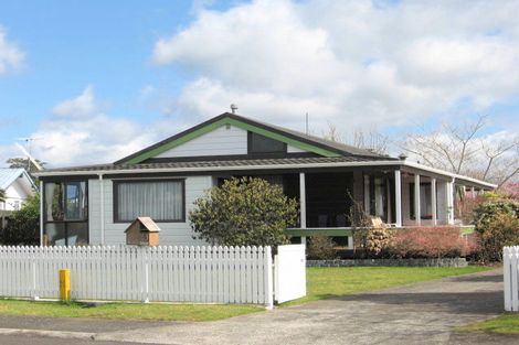 Photo of property in 40 Catherine Crescent, Whitianga, 3510