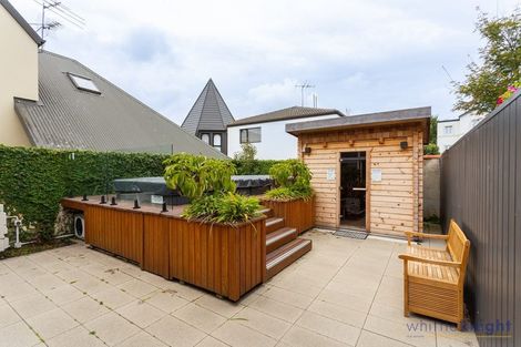 Photo of property in 6 Ayr Street, Riccarton, Christchurch, 8011