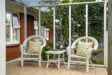 Photo of property in 8 Sorrel Crescent, Bucklands Beach, Auckland, 2012