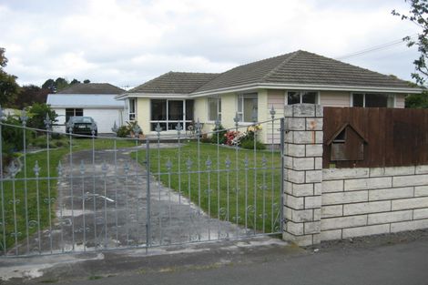 Photo of property in 140 Marshland Road, Shirley, Christchurch, 8061