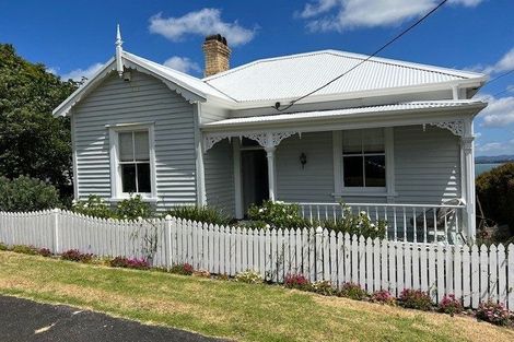 Photo of property in 70 Palmerston Road, Birkenhead, Auckland, 0626