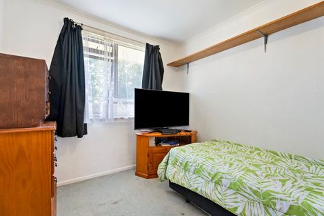 Photo of property in 16 Grebe Street, Manurewa, Auckland, 2102