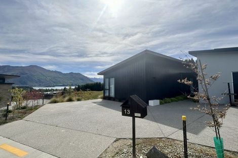Photo of property in 13 Akitu Rise, Wanaka, 9305