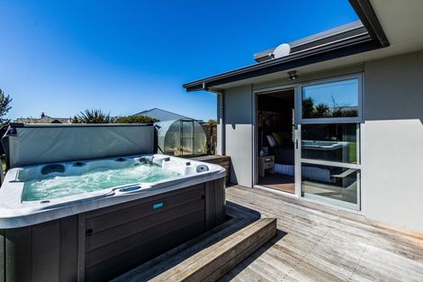 Photo of property in 8 Longwood Drive, Winton, 9720