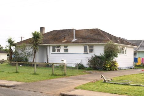 Photo of property in 2 Trembath Avenue, Mangere East, Auckland, 2024