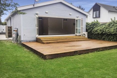 Photo of property in 39 Walpole Street, Waltham, Christchurch, 8023