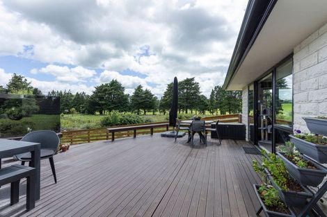 Photo of property in 15b Edward Street, Dannevirke, 4930