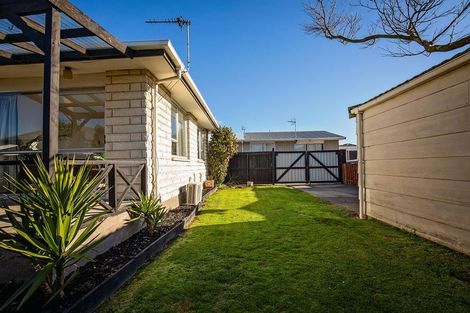 Photo of property in 3/443b Main South Road, Hornby, Christchurch, 8042