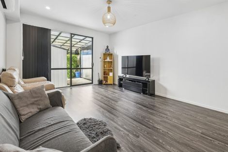 Photo of property in 14 Routhmore Street, Flat Bush, Auckland, 2019