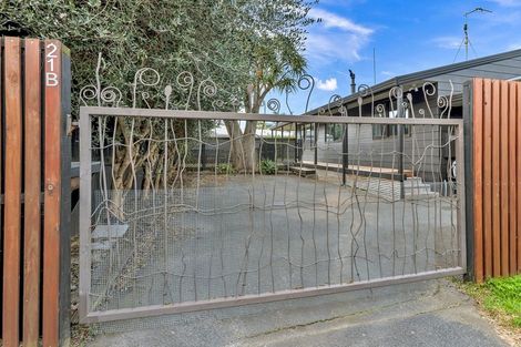 Photo of property in 21b Riverton Road, Mount Maunganui, 3116