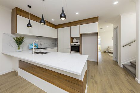 Photo of property in 57 Hikuawa Road, Flat Bush, Auckland, 2019