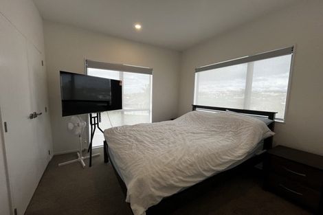 Photo of property in 1/21 Newham Place, Henderson, Auckland, 0612
