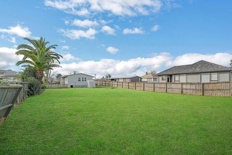 Photo of property in 76 Cambridge Terrace, Papatoetoe, Auckland, 2025