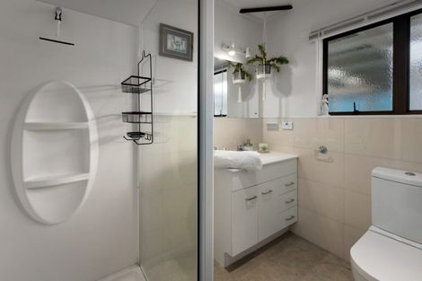 Photo of property in 2/33 Kea Street, Katikati, 3129