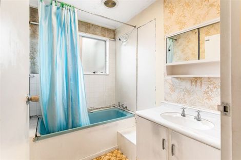 Photo of property in 1/116 Seabrook Avenue, New Lynn, Auckland, 0600