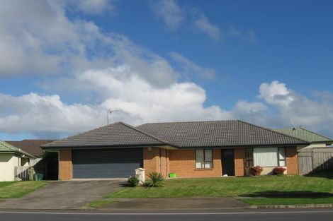 Photo of property in 216 Te Irirangi Drive, Flat Bush, Auckland, 2019