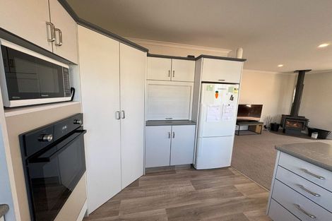 Photo of property in 75 Taumaihi Street, Bulls, 4818