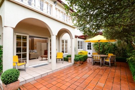 Photo of property in 4/17 Ruakiwi Road, Hamilton Lake, Hamilton, 3204