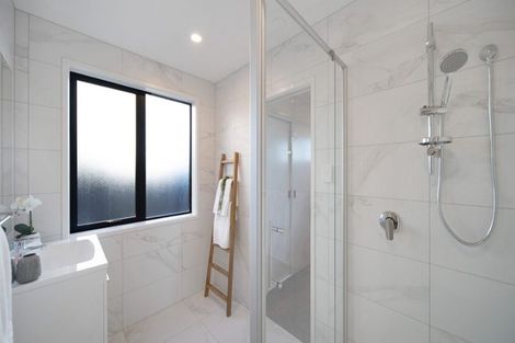 Photo of property in 26 Emerald Avenue, Rosehill, Papakura, 2113