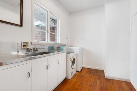 Photo of property in 9 Cathedral Place, Parnell, Auckland, 1052