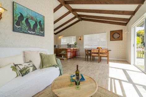 Photo of property in 4 Grierson Close, Hahei, Whitianga, 3591