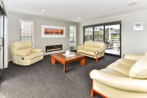 Photo of property in 133 Mcrobbie Road, Kingseat, Papakura, 2580