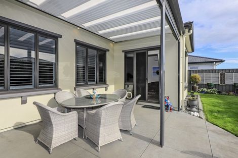 Photo of property in 16 Hunter Drive, Awatoto, Napier, 4110