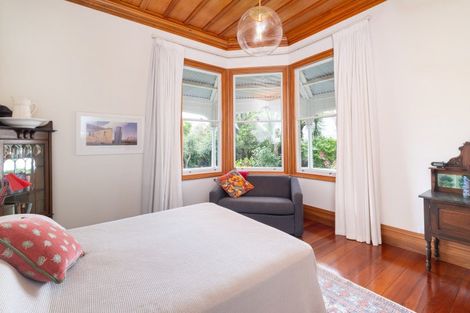 Photo of property in 29 Cameron Road, Bluff Hill, Napier, 4110