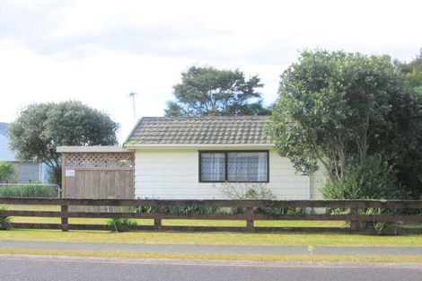 Photo of property in 118 Park Avenue, Whangamata, 3620