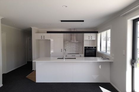 Photo of property in 9 Ratahi Way, Omokoroa, 3114