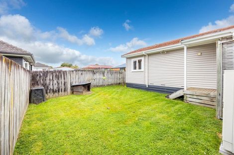 Photo of property in 54 Haultain Street, Fairfield, Hamilton, 3214