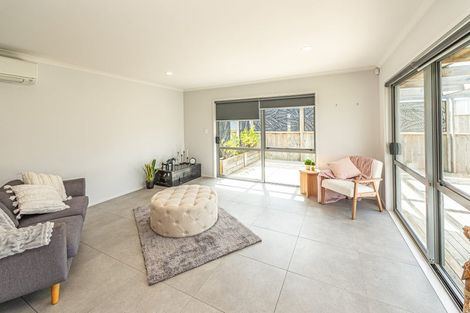 Photo of property in 15 Buckingham Place, Springvale, Whanganui, 4501
