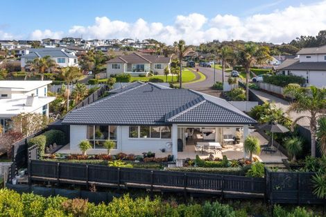 Photo of property in 29 The Ritz, Orewa, 0931