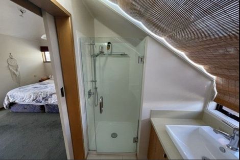 Photo of property in 2/13 Saltburn Road, Milford, Auckland, 0620