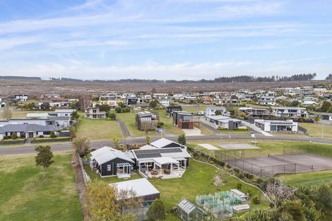 Photo of property in 42 Parekaawa Drive, Motuoapa, Turangi, 3382