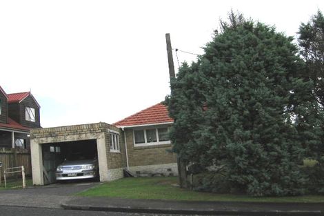 Photo of property in 4134 Great North Road, Glendene, Auckland, 0602