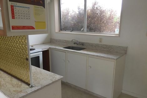 Photo of property in 28 Solway Avenue, Ilam, Christchurch, 8041