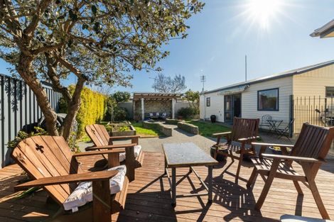 Photo of property in 52 Clarence Cox Crescent, Pirimai, Napier, 4112