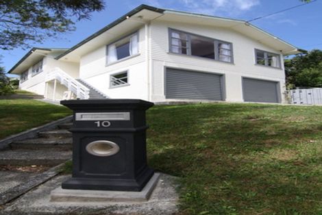 Photo of property in 10 Kamla Way, Khandallah, Wellington, 6035