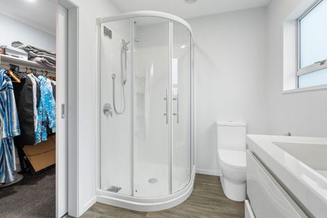 Photo of property in 4 Hill Street, Lawrence, 9532