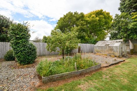 Photo of property in 128 Long Melford Road, Awapuni, Palmerston North, 4412