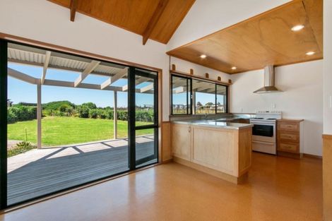 Photo of property in 10 Glen Isla Place, Waihi Beach, 3611