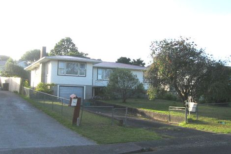 Photo of property in 98 Bruce Road, Glenfield, Auckland, 0629