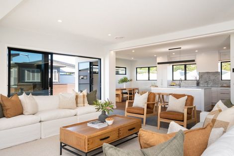 Photo of property in 25 Coronation Street, Ahuriri, Napier, 4110