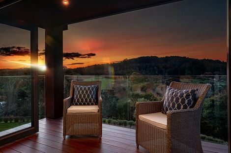 Photo of property in 388 Pine Valley Road, Dairy Flat, Silverdale, 0992