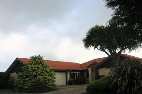 Photo of property in 23 Caroline Crescent, Highbury, Palmerston North, 4412