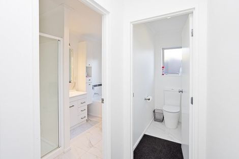 Photo of property in 16 Hoffman Court, Waikiwi, Invercargill, 9810