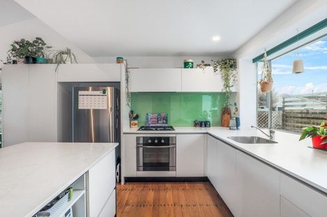 Photo of property in 5a Dana Place, Mairehau, Christchurch, 8013