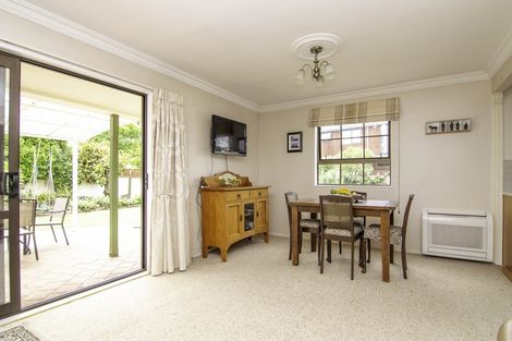Photo of property in 68 Pencarrow Street, Highbury, Palmerston North, 4412