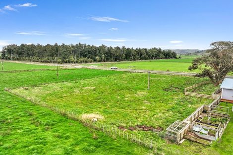 Photo of property in 416 No 3 Line, Okoia, Whanganui, 4582